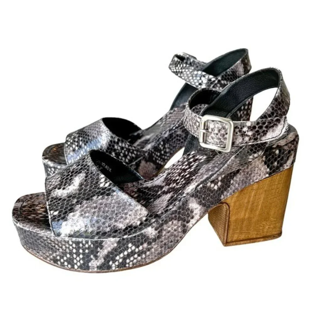 Topshop Chunky Platform Heel Sandals Snakeskin Gray Made in Italy US Size 9 - Picture 8 of 8